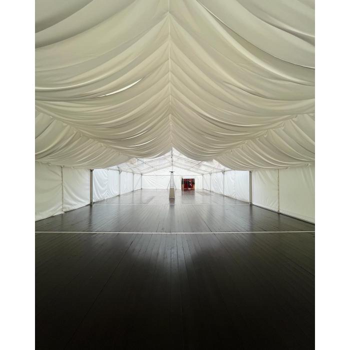 VIP lakovaná podlaha 10x20 m